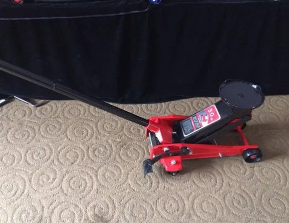 臥式液壓千斤頂