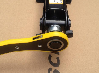 剪式千斤頂?shù)氖直馐? style=